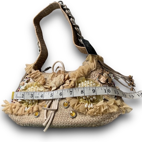 Elegant Floral Embellished Beige & Tan Handbag NWT - Picture 10 of 13